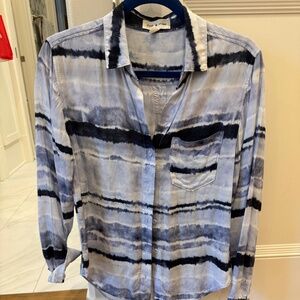 Cloth and Stone XS blue button down shirt